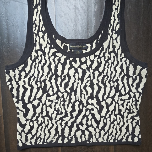 House of Harlow 1960 Tops - House of Harlow 1960 Black and White Women's Top